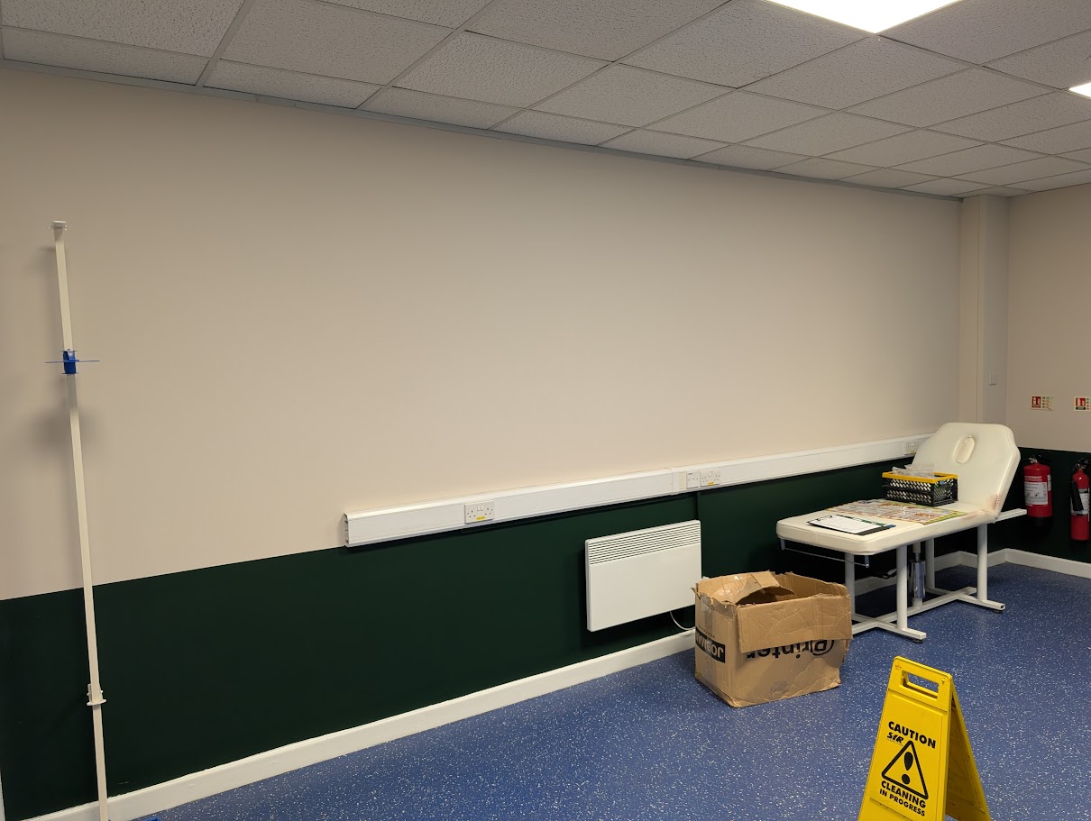 Commercial treatment room